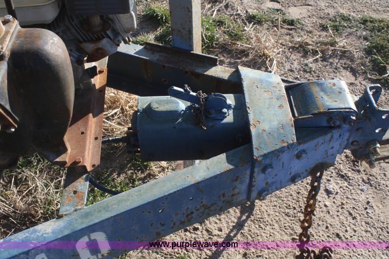 image for item F3000 Certified Equipment Mfg. 1,000 gallon nurse tank