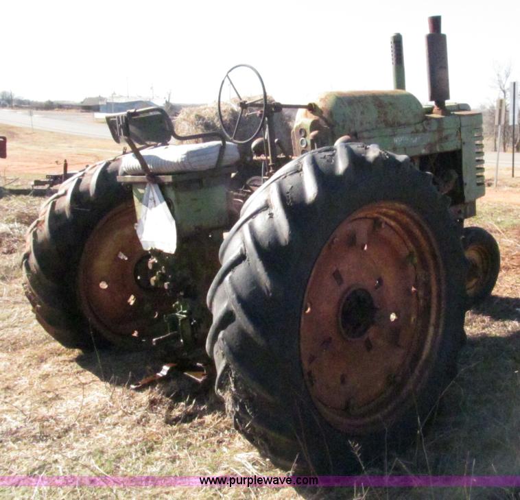 image for item F3099 1952 John Deere G Modified tractor