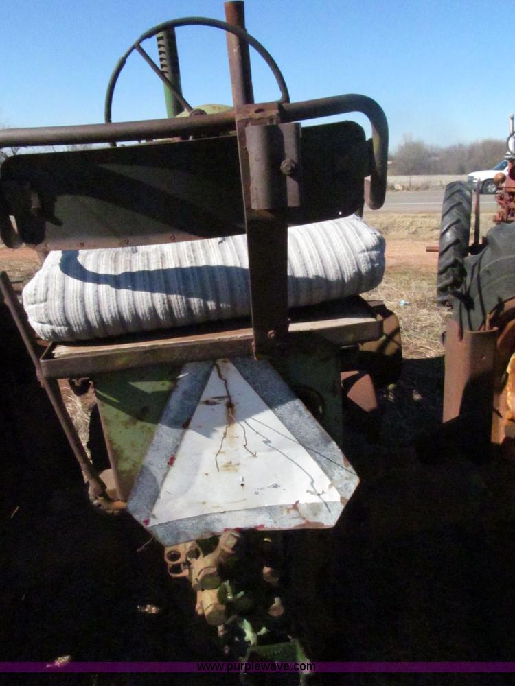 image for item F3099 1952 John Deere G Modified tractor