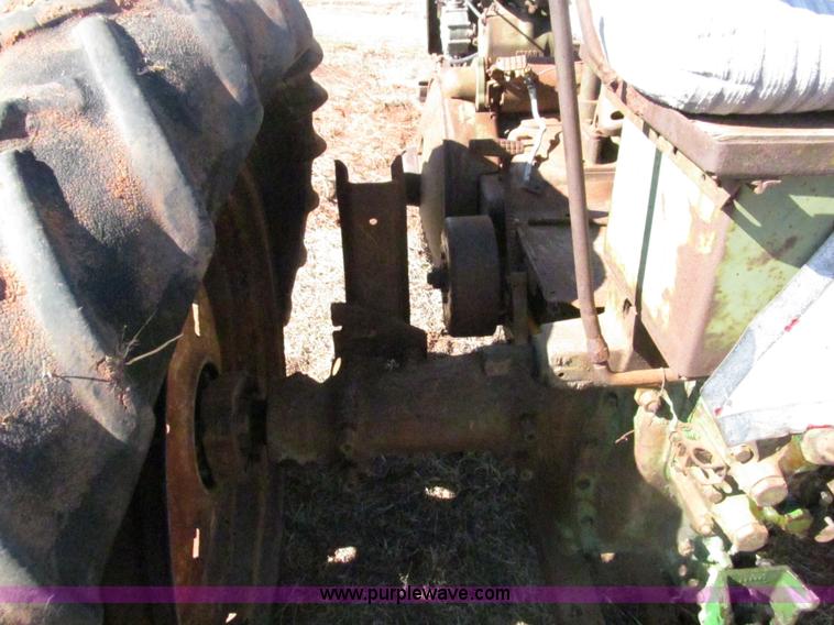 image for item F3099 1952 John Deere G Modified tractor