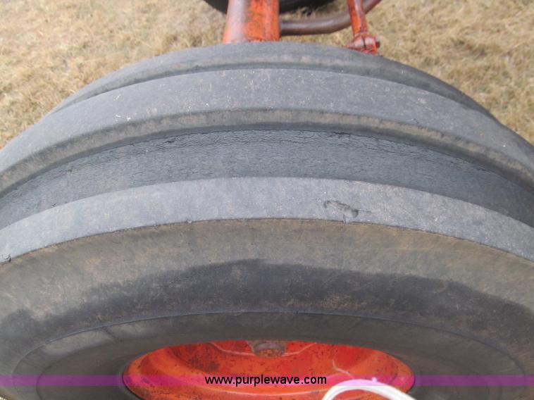 image for item F3112 International Farmall F1256D Turbo tractor