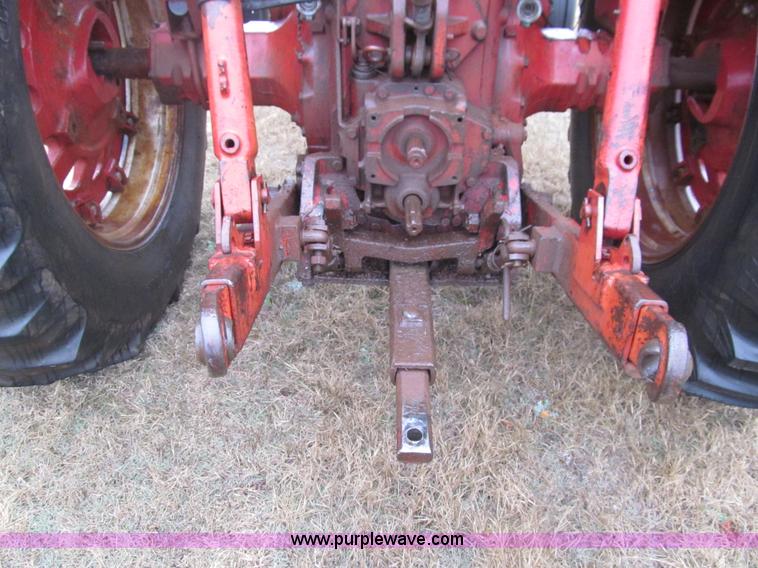 image for item F3112 International Farmall F1256D Turbo tractor