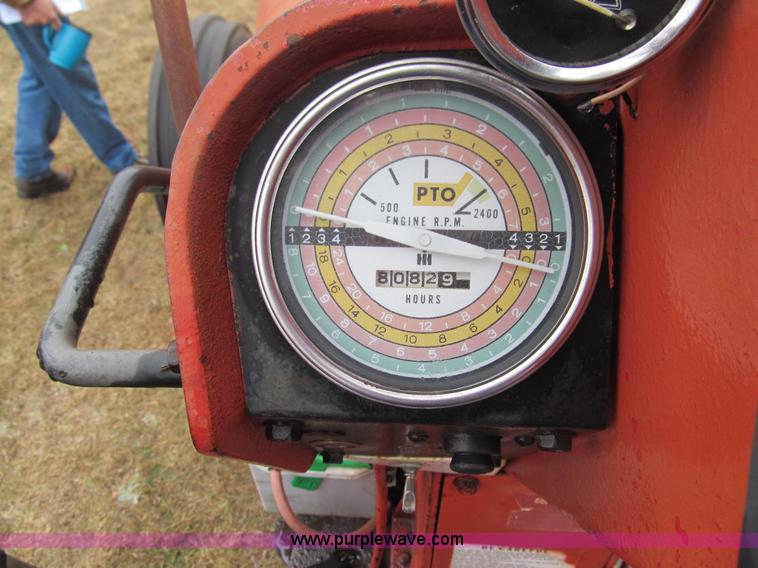 image for item F3112 International Farmall F1256D Turbo tractor