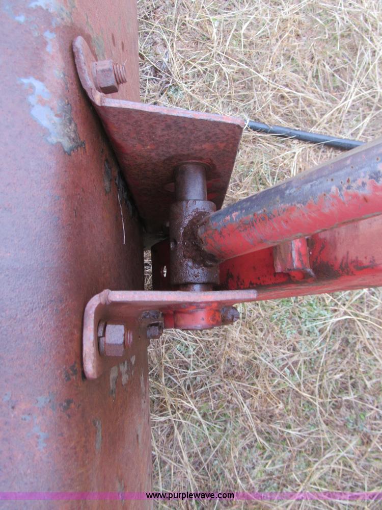 image for item F3114 International 2350 loader