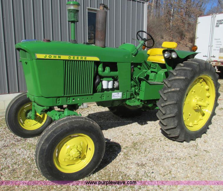 image for item F4264 1965 John Deere 3020 tractor