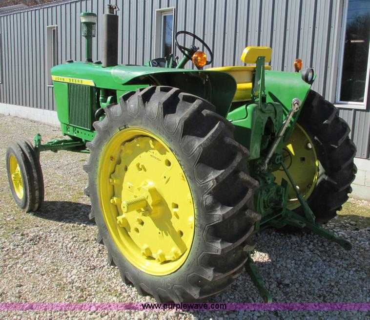 image for item F4264 1965 John Deere 3020 tractor