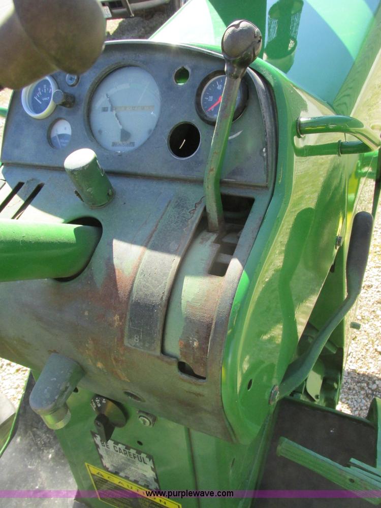 image for item F4264 1965 John Deere 3020 tractor