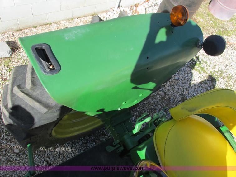 image for item F4264 1965 John Deere 3020 tractor
