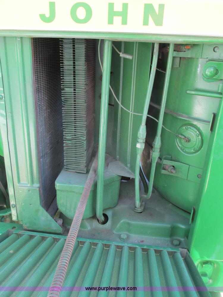 image for item F4264 1965 John Deere 3020 tractor