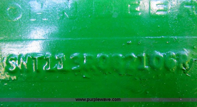 image for item F4264 1965 John Deere 3020 tractor