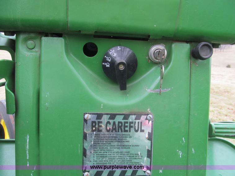 image for item F4694 1962 John Deere 4010 tractor