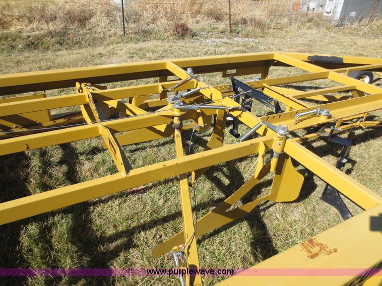 image for item F6584 Agway AC1000 bale accumulator