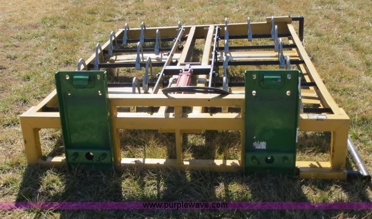 image for item F6585 Agway AC1000G bale grapple