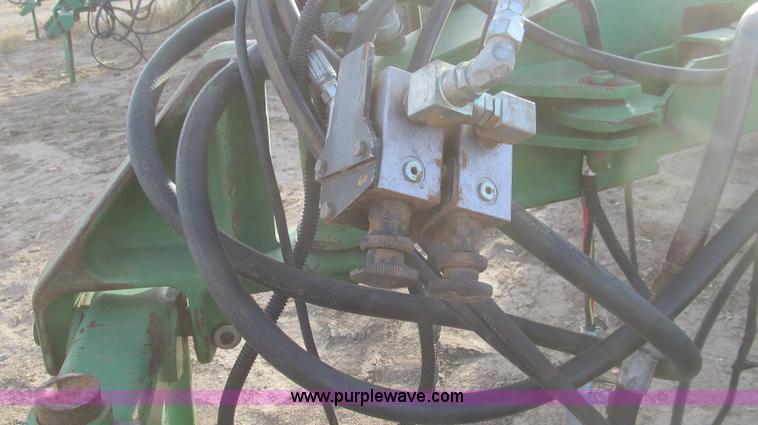 image for item G5623 John Deere 1770 conservation planter