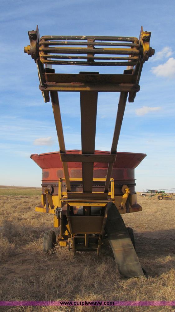 image for item G5625 Haybuster bale processor