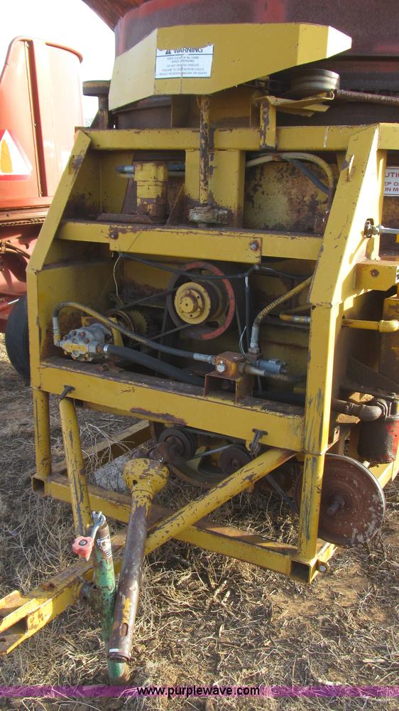 image for item G5625 Haybuster bale processor