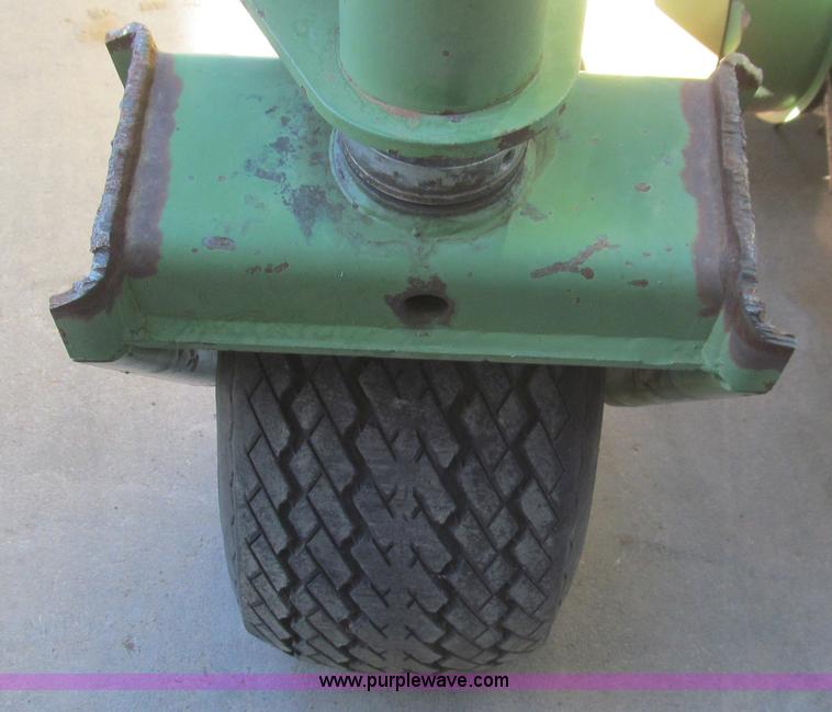 image for item G5633 2007 Krone 720PU Easy Flow pick up header