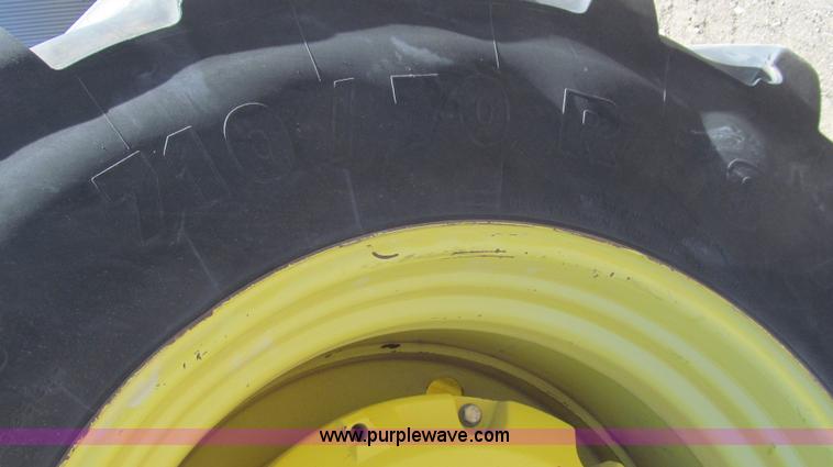 image for item G5634 2002 John Deere 9520 tractor