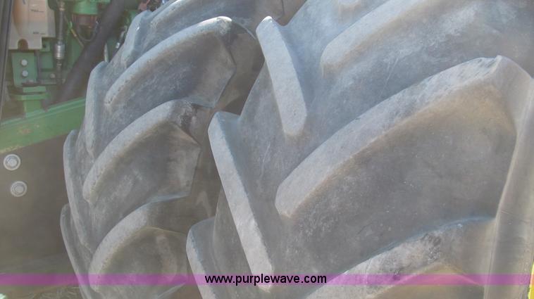 image for item G5634 2002 John Deere 9520 tractor