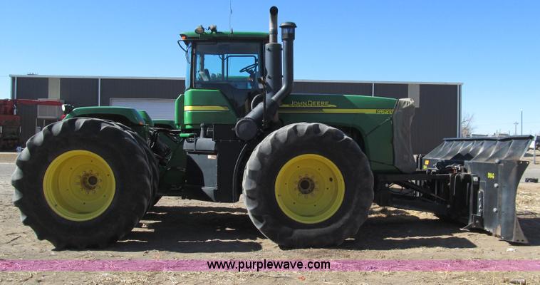 image for item G5635 2007 John Deere 9620 tractor