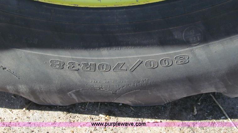 image for item G5635 2007 John Deere 9620 tractor