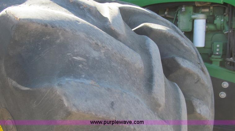 image for item G5635 2007 John Deere 9620 tractor