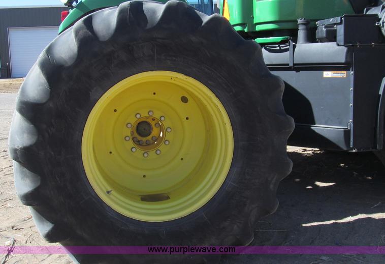 image for item G5635 2007 John Deere 9620 tractor