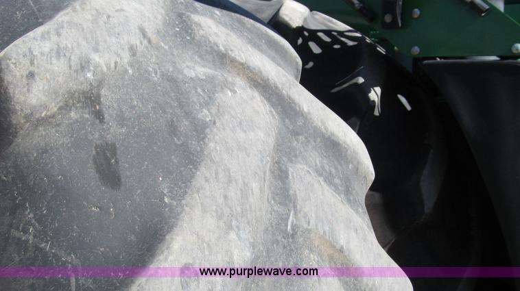 image for item G5635 2007 John Deere 9620 tractor