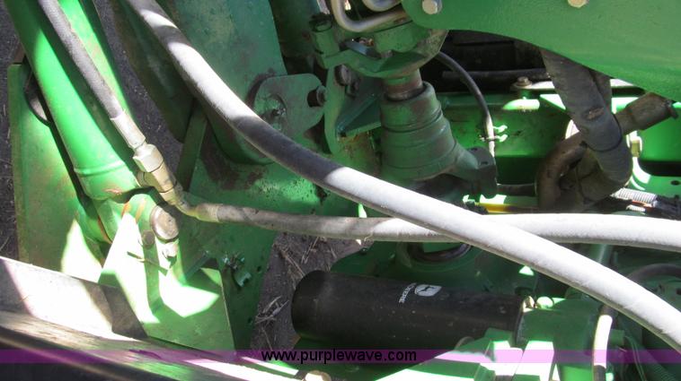 image for item G5635 2007 John Deere 9620 tractor