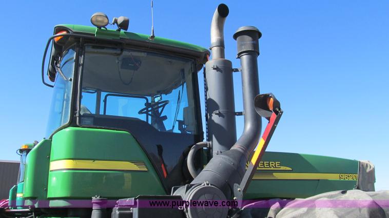 image for item G5635 2007 John Deere 9620 tractor