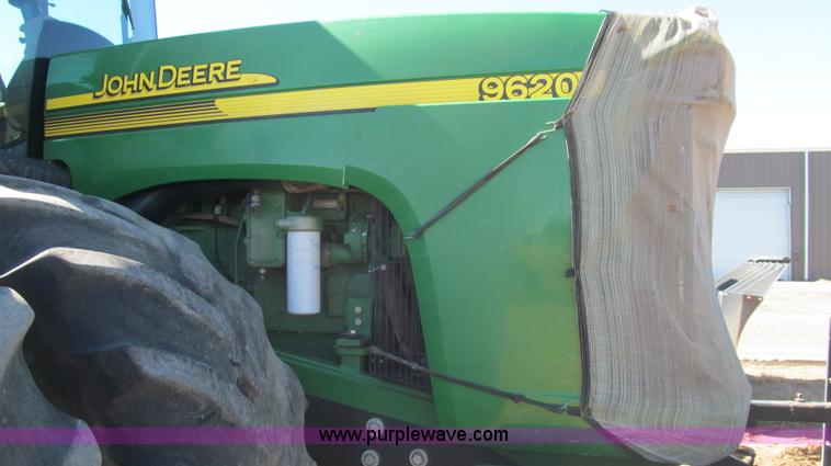 image for item G5635 2007 John Deere 9620 tractor