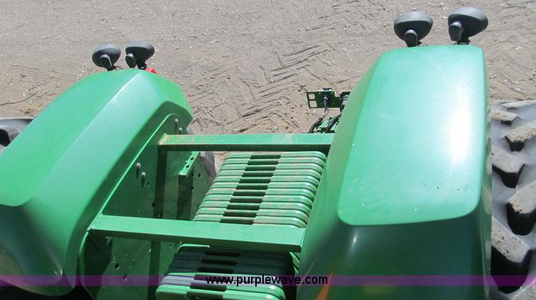 image for item G5635 2007 John Deere 9620 tractor