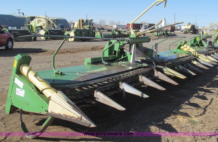 image for item G5636 2008 Krone EasyCollect 9000 head
