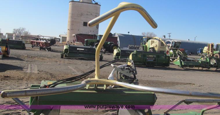 image for item G5637 2008 Krone EasyCollect 9000 head