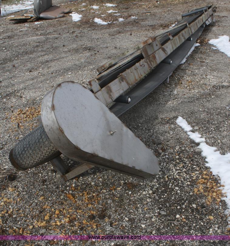 image for item S9887 Auger mixer with conveyor