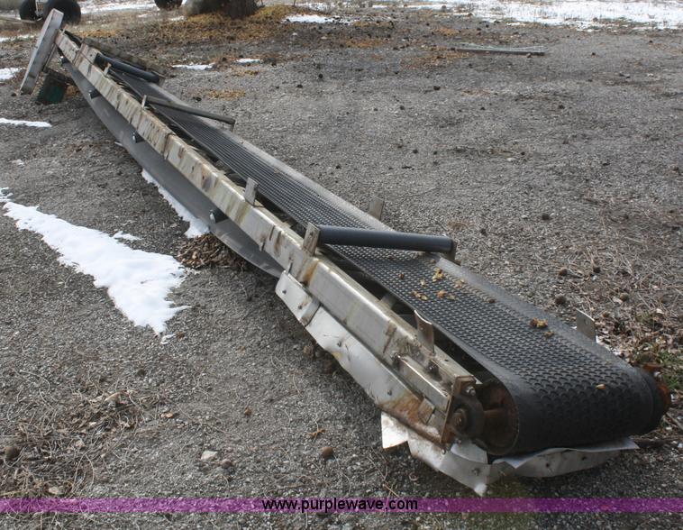 image for item S9887 Auger mixer with conveyor