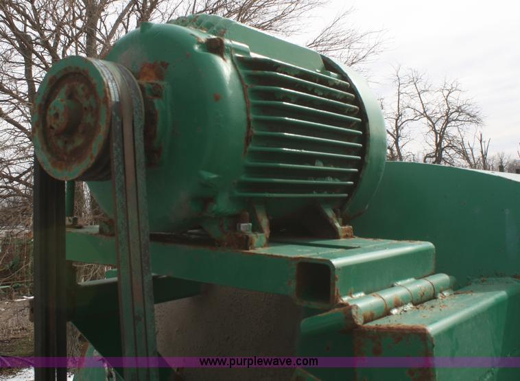 image for item S9887 Auger mixer with conveyor