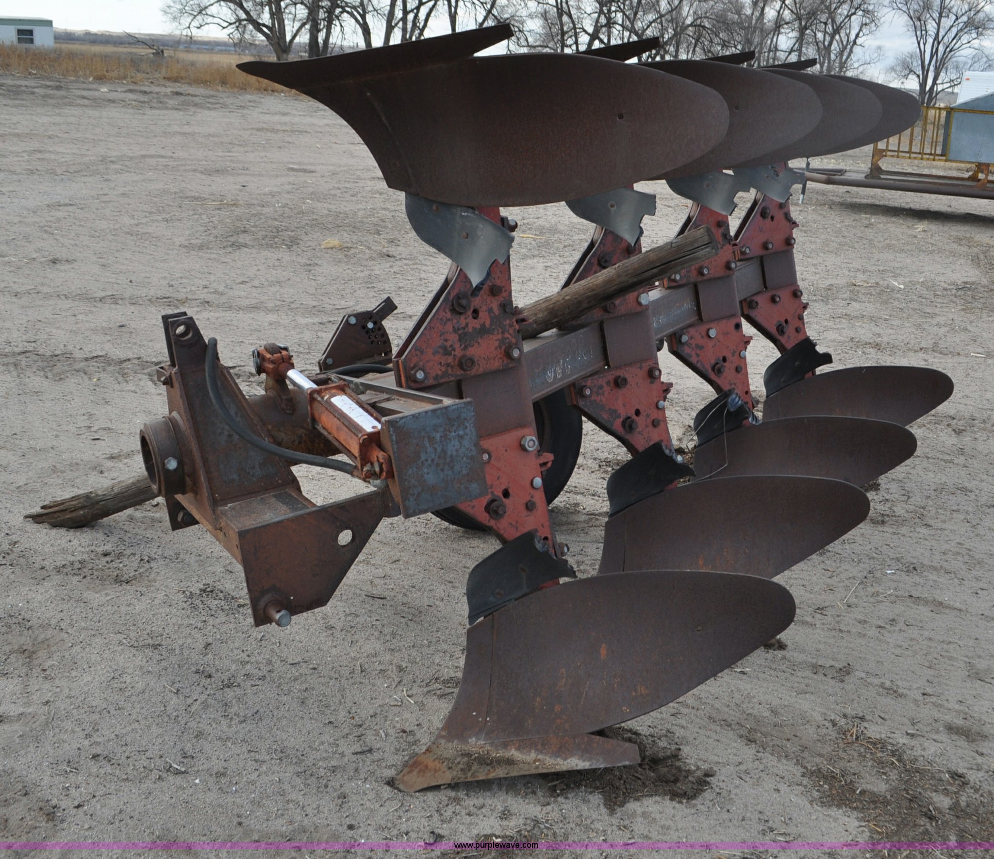 International 140 four bottom rollover plow in Big Springs, NE Item