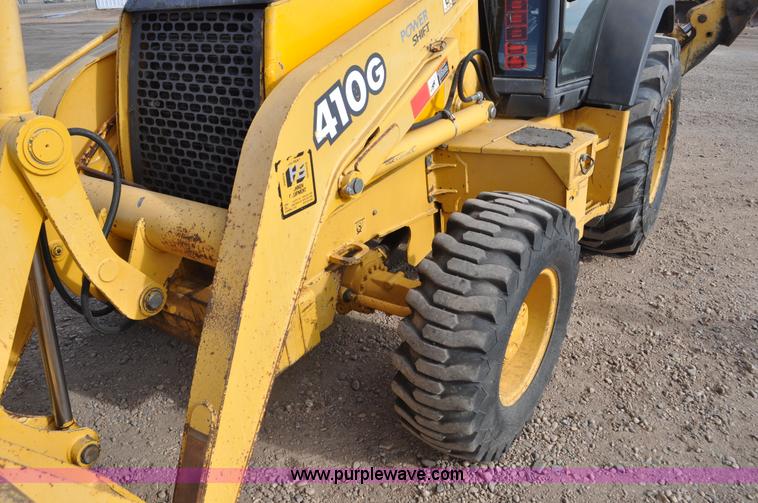 image for item C3313 2002 John Deere 410G backhoe extendahoe