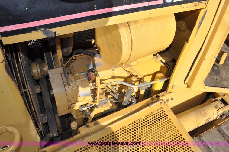 image for item C3314 1996 Caterpillar D6M XL dozer