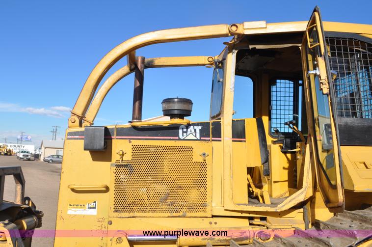 image for item C3314 1996 Caterpillar D6M XL dozer