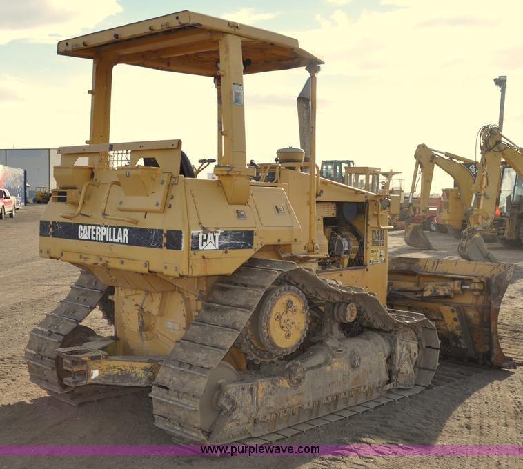 image for item C3315 1991 Caterpillar D4H Series II dozer