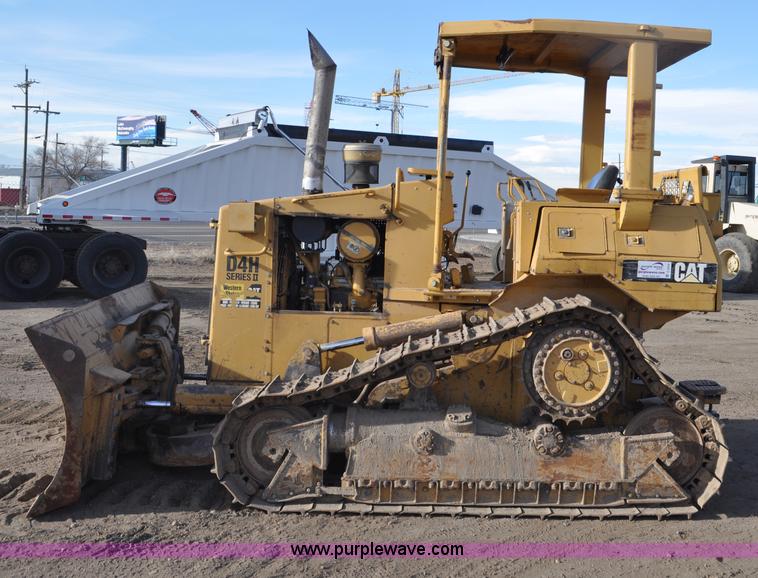 image for item C3315 1991 Caterpillar D4H Series II dozer