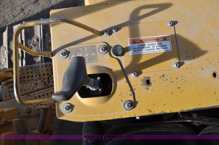 image for item C3315 1991 Caterpillar D4H Series II dozer