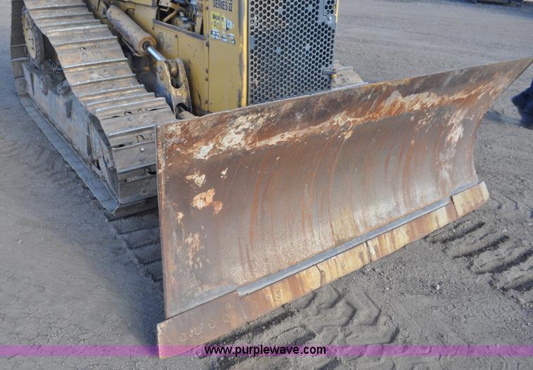 image for item C3315 1991 Caterpillar D4H Series II dozer