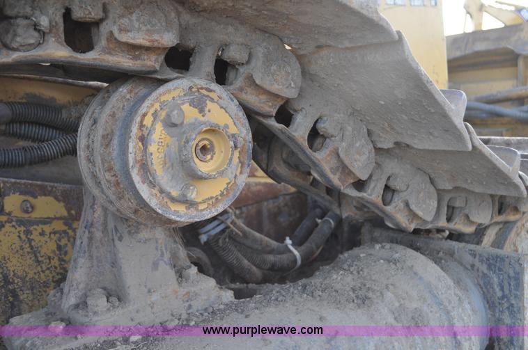 image for item C3315 1991 Caterpillar D4H Series II dozer