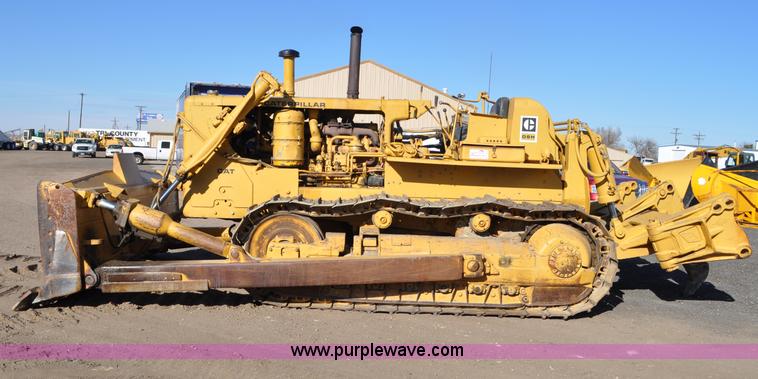 image for item C3395 1959 Caterpillar D8H dozer