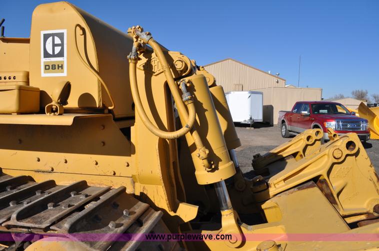 image for item C3395 1959 Caterpillar D8H dozer