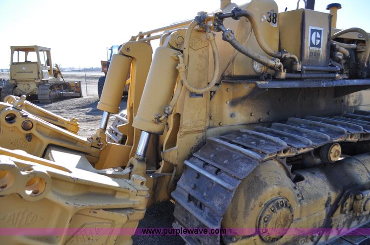 image for item C3395 1959 Caterpillar D8H dozer
