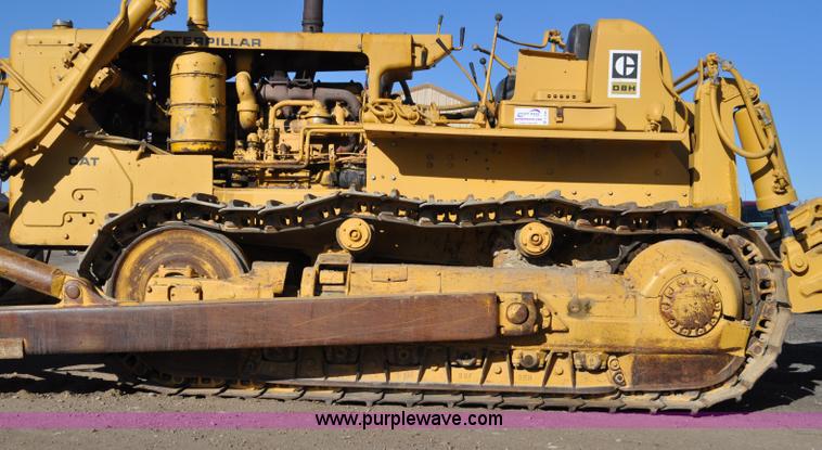 image for item C3395 1959 Caterpillar D8H dozer